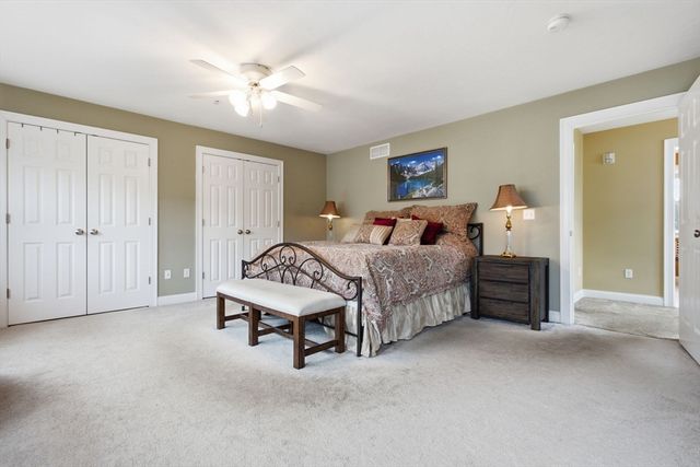 1975 Middlesex St 19, Lowell, MA 01851