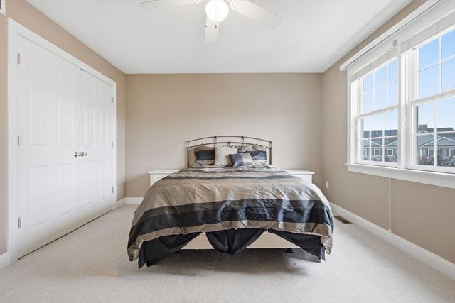 1975 Middlesex St 19, Lowell, MA 01851