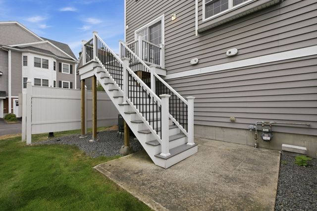 1975 Middlesex St 19, Lowell, MA 01851