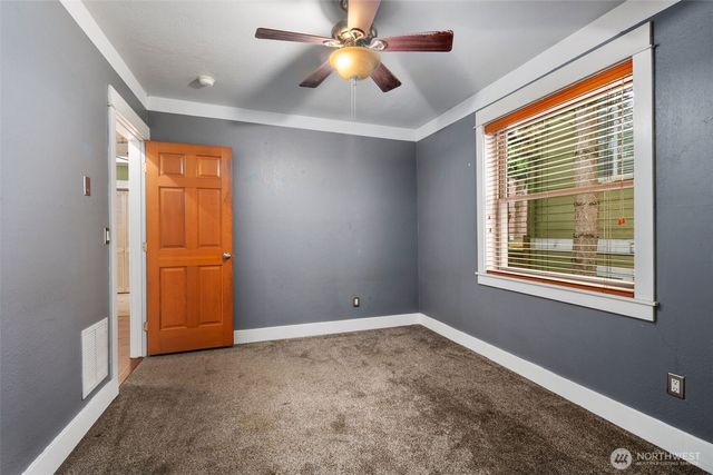 1717 E Spruce St., Seattle, WA 98122