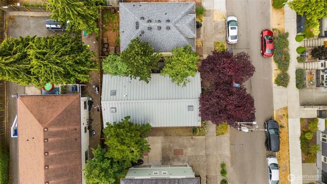 1717 E Spruce St., Seattle, WA 98122