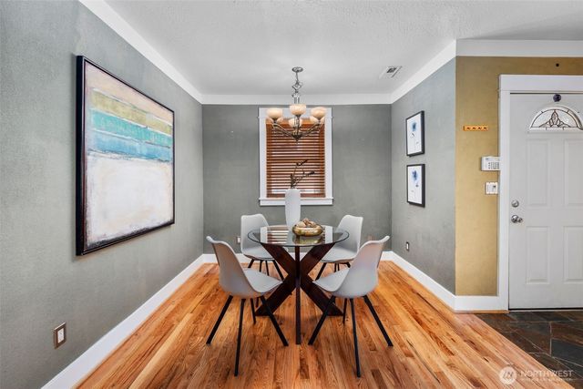 1717 E Spruce St., Seattle, WA 98122