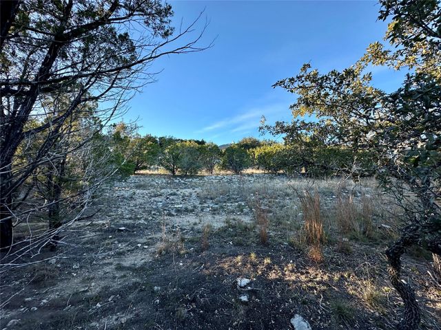 7704 Bar K Ranch RD, Lago Vista, TX 78645