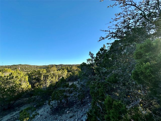 7704 Bar K Ranch RD, Lago Vista, TX 78645