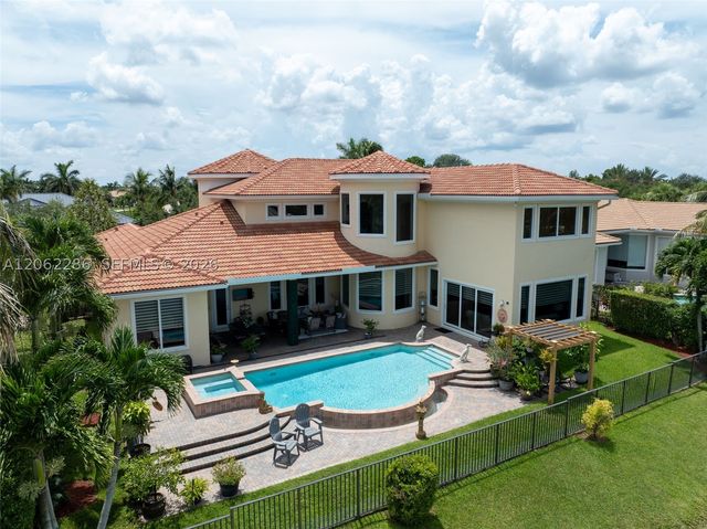 11867 NW 69th Pl, Parkland, FL 33076