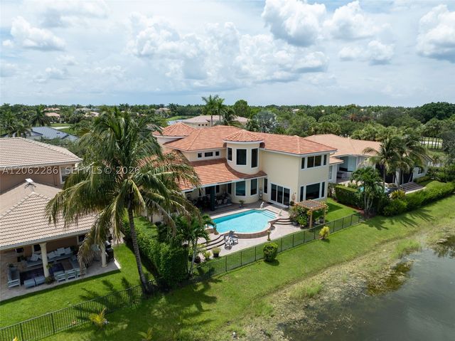 11867 NW 69th Pl, Parkland, FL 33076