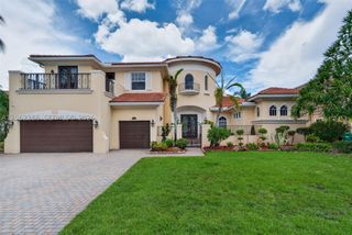 11867 NW 69th Pl, Parkland, FL 33076