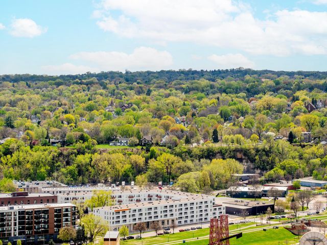 59 4th Street W 23C, Saint Paul, MN 55102