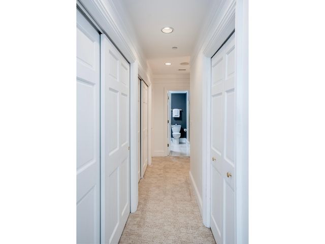 59 4th Street W 23C, Saint Paul, MN 55102