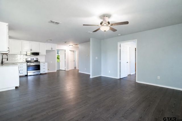 201 S High Ave, Tyler, TX 75702