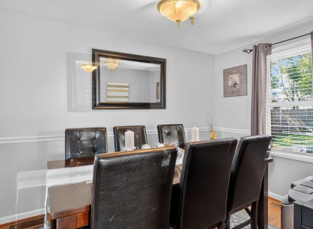 22 Byron St, Worcester, MA 01605