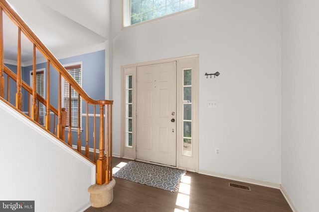 5 RETREAT LN, Fredericksburg, VA 22405