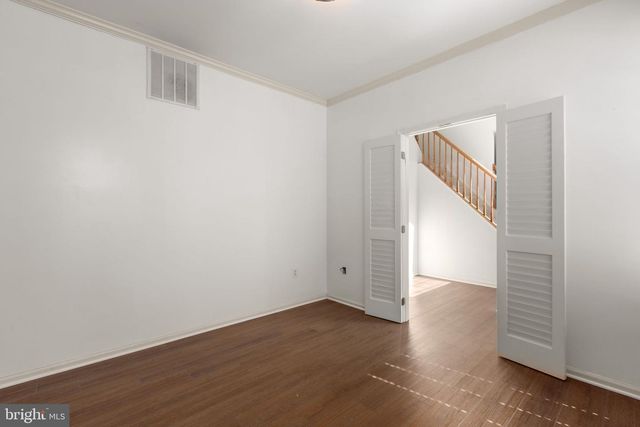 5 RETREAT LN, Fredericksburg, VA 22405