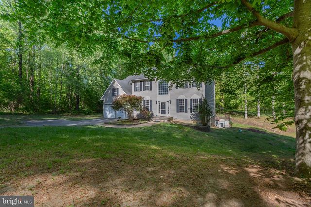 5 RETREAT LN, Fredericksburg, VA 22405