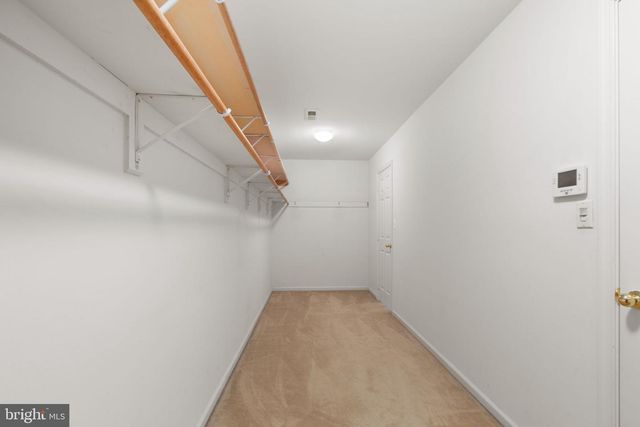 5 RETREAT LN, Fredericksburg, VA 22405