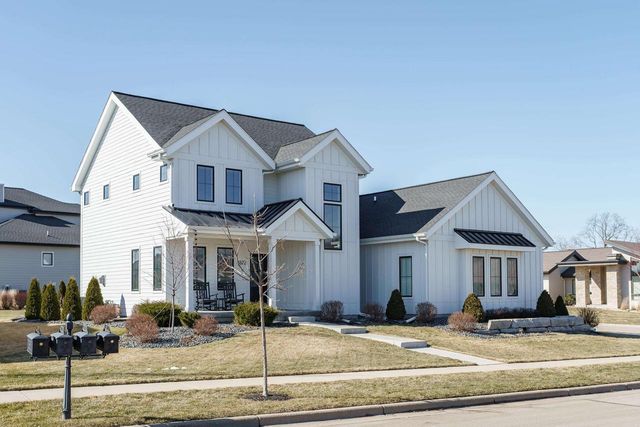 4872 Augusta Drive, Middleton, WI 53597