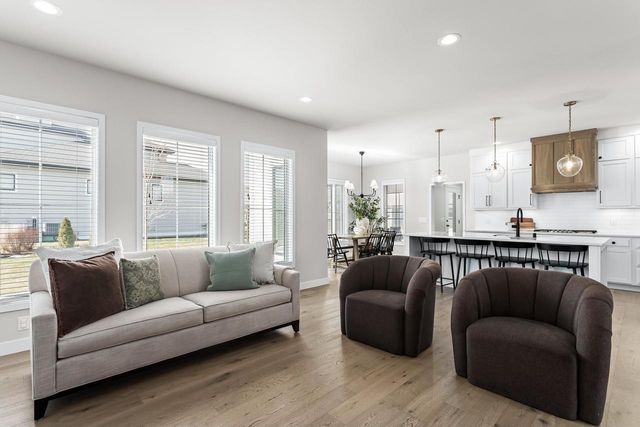 4872 Augusta Drive, Middleton, WI 53597