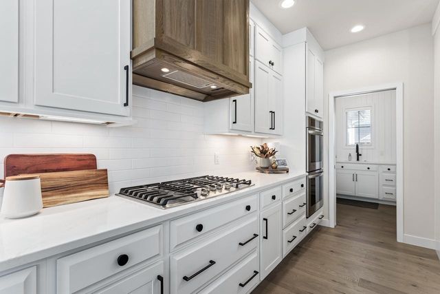 4872 Augusta Drive, Middleton, WI 53597