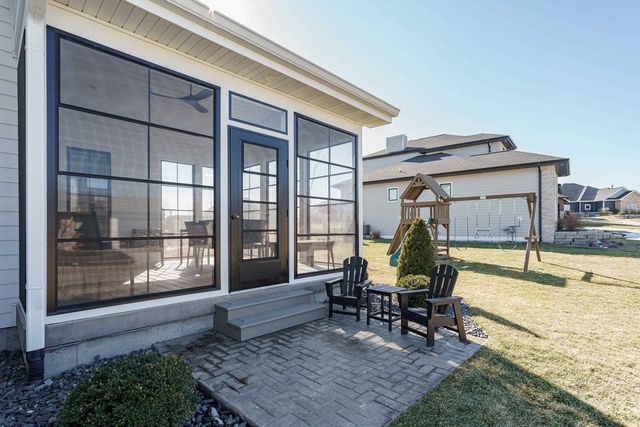 4872 Augusta Drive, Middleton, WI 53597