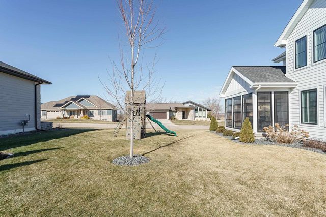 4872 Augusta Drive, Middleton, WI 53597