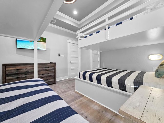 866 Wommack, Crystal Beach, TX 77650