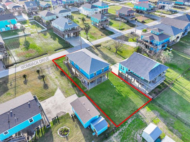 866 Wommack, Crystal Beach, TX 77650