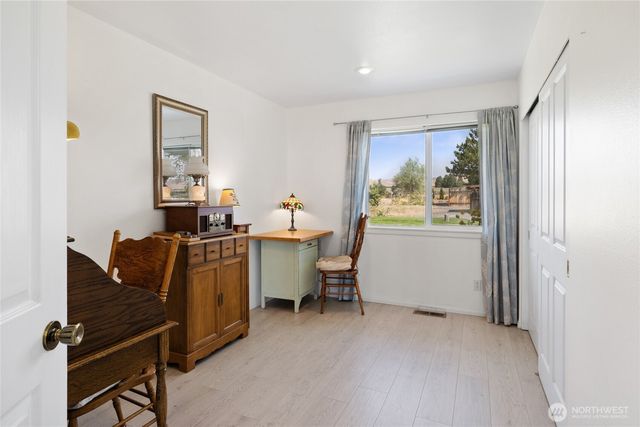 13021 Road 12.7 NW, Quincy, WA 98848