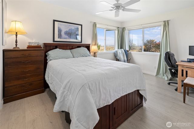 13021 Road 12.7 NW, Quincy, WA 98848