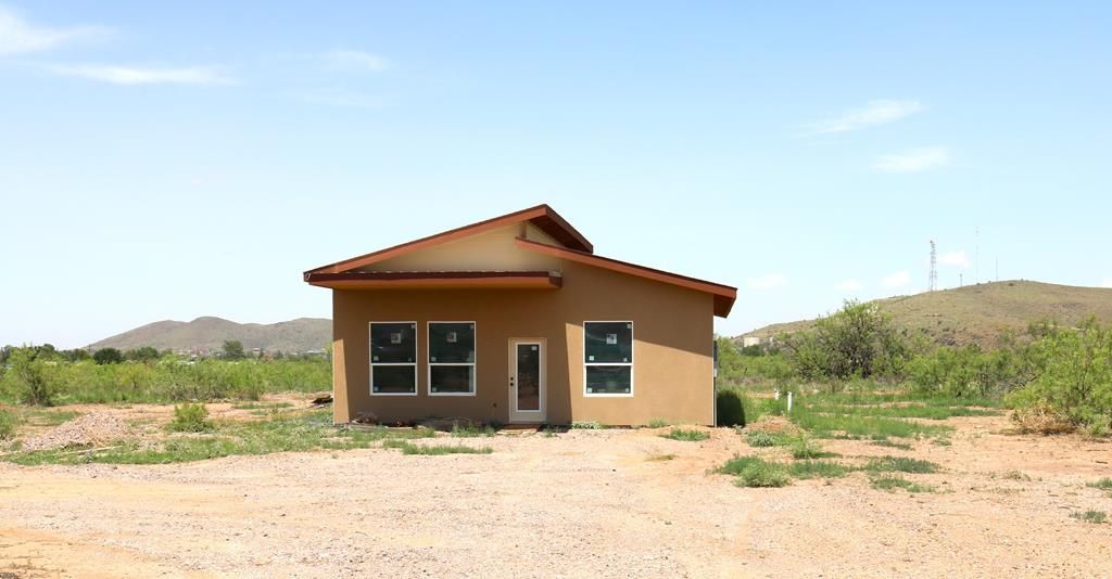 416 Sagebrush Road, Alpine, TX 79830