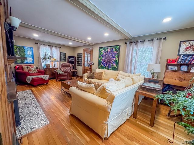 14 North Hunter Avenue, Sennett, NY 13021