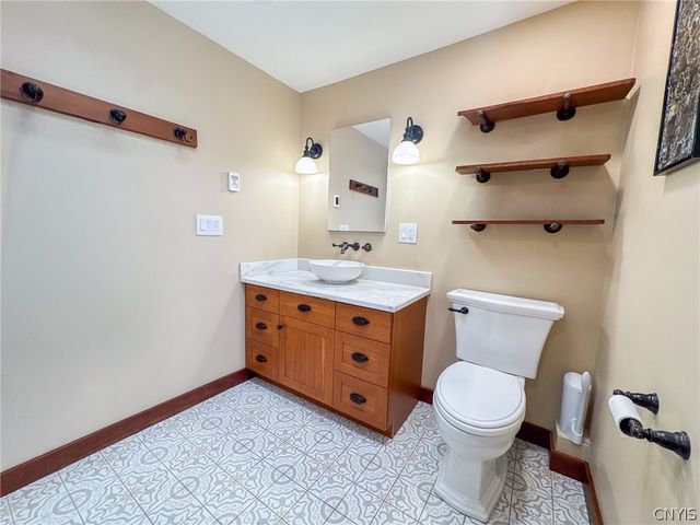 14 North Hunter Avenue, Sennett, NY 13021