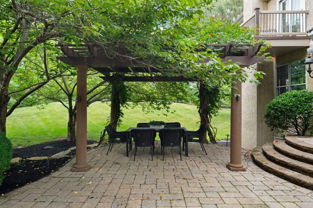 14 LONGMEADOW ST, Newtown, PA 18940