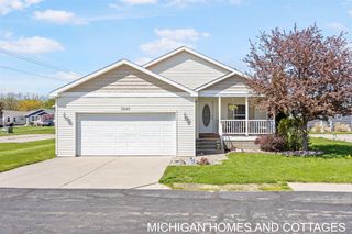 5245 W Scenic Turn Lane, Holland, MI 49423