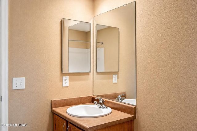 18771 S Avenida Rio Veloz, Sahuarita, AZ 85629