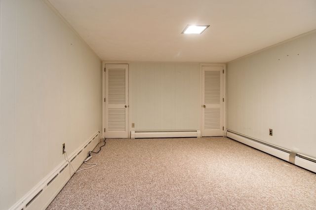 15 Juniper Ln, Dover, MA 02030