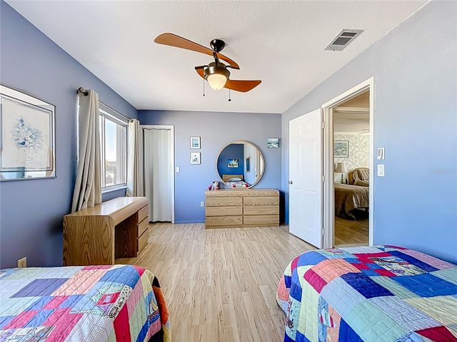 4065 FONTAINEBLEAU STREET, North Port, FL 34287