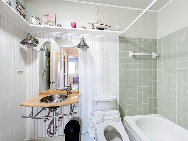 4065 FONTAINEBLEAU STREET, North Port, FL 34287