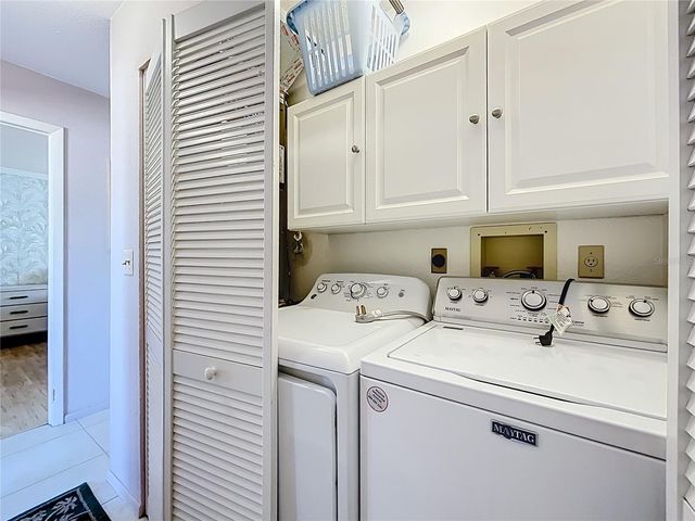 4065 FONTAINEBLEAU STREET, North Port, FL 34287