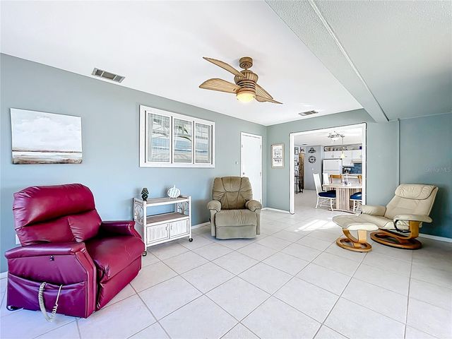 4065 FONTAINEBLEAU STREET, North Port, FL 34287
