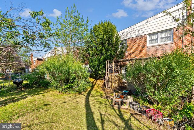 7722 ALGON AVENUE, Philadelphia, PA 19111