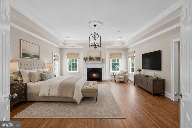 12900 GLEN RD, North Potomac, MD 20878