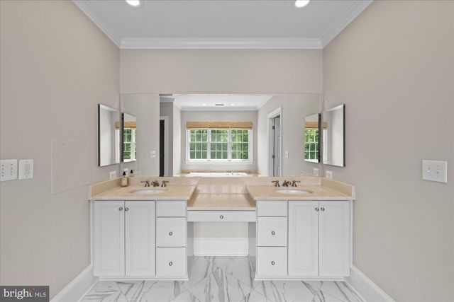 12900 GLEN RD, North Potomac, MD 20878