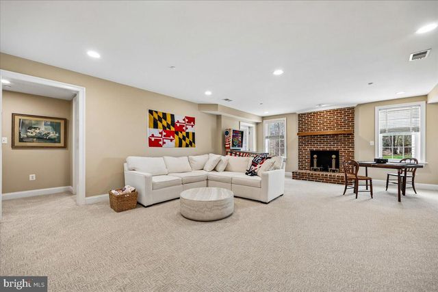 12900 GLEN RD, North Potomac, MD 20878