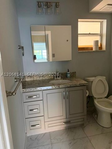 901 NE 14th Ave 305, Hallandale Beach, FL 33009