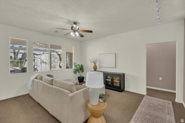 4351 S KNOB OAK DR, St. George, UT 84790