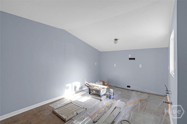 128 Cherokee Cir, Hinesville, GA 31313