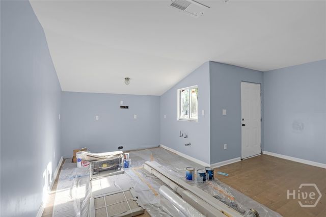 128 Cherokee Cir, Hinesville, GA 31313