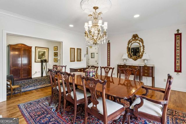 3685 Peachtree Road NE 16, Atlanta, GA 30319