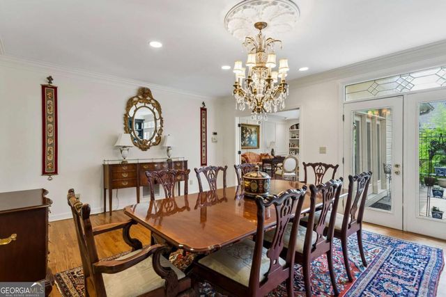 3685 Peachtree Road NE 16, Atlanta, GA 30319