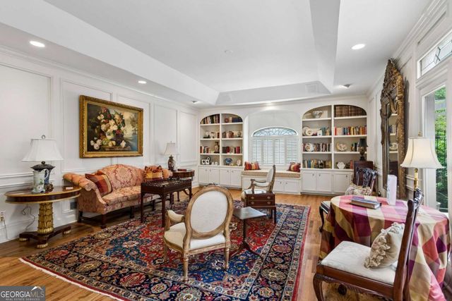3685 Peachtree Road NE 16, Atlanta, GA 30319